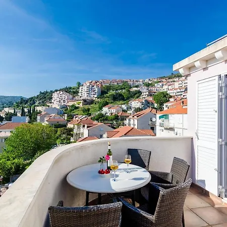 Santani - Two-bedroom With Balcony And Sea View * Dubrownik
