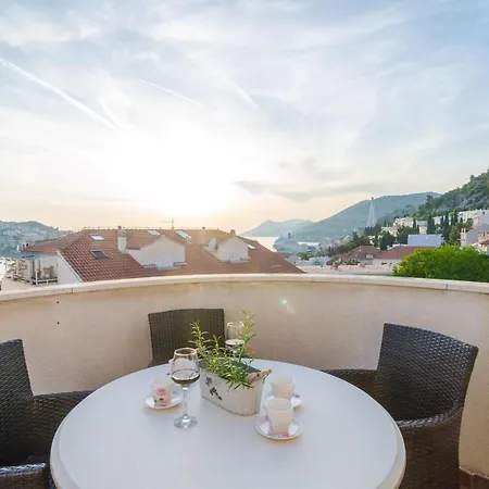Апартаменты Santani - Two-bedroom With Balcony And Sea View Дубровник